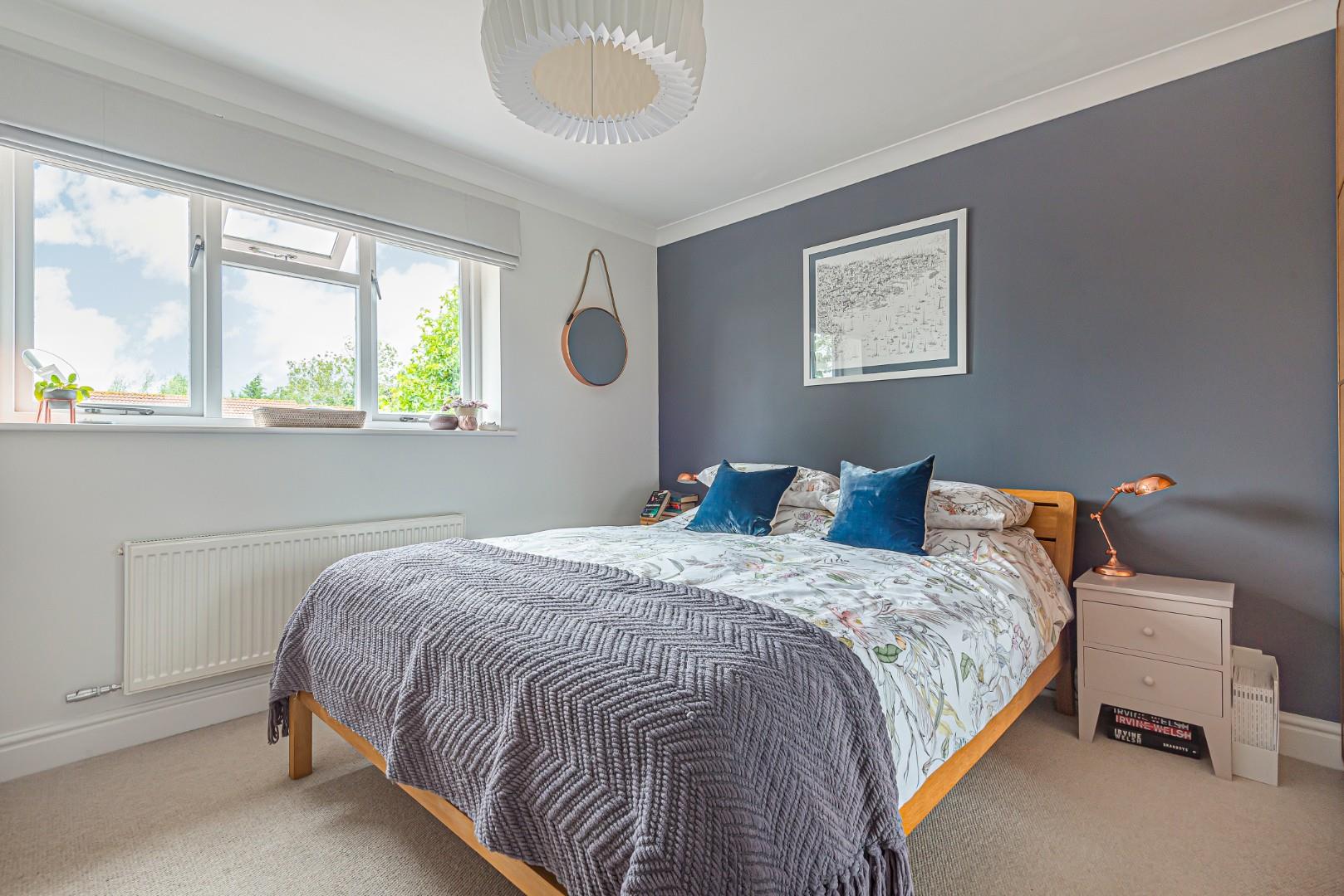 Cardwells Keep, Guildford Collins Guildford